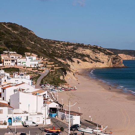 Newly Renovated 2 Bedroom Townhouse - Close To Salema Beach Extérieur photo