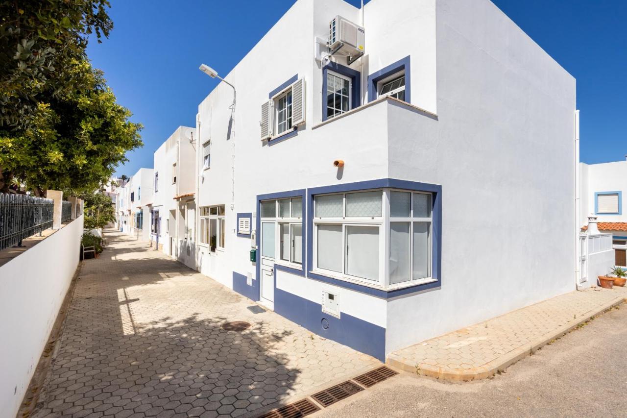 Newly Renovated 2 Bedroom Townhouse - Close To Salema Beach Extérieur photo