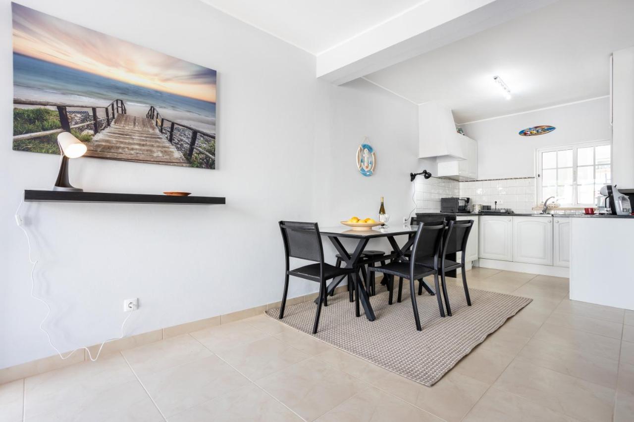 Newly Renovated 2 Bedroom Townhouse - Close To Salema Beach Extérieur photo